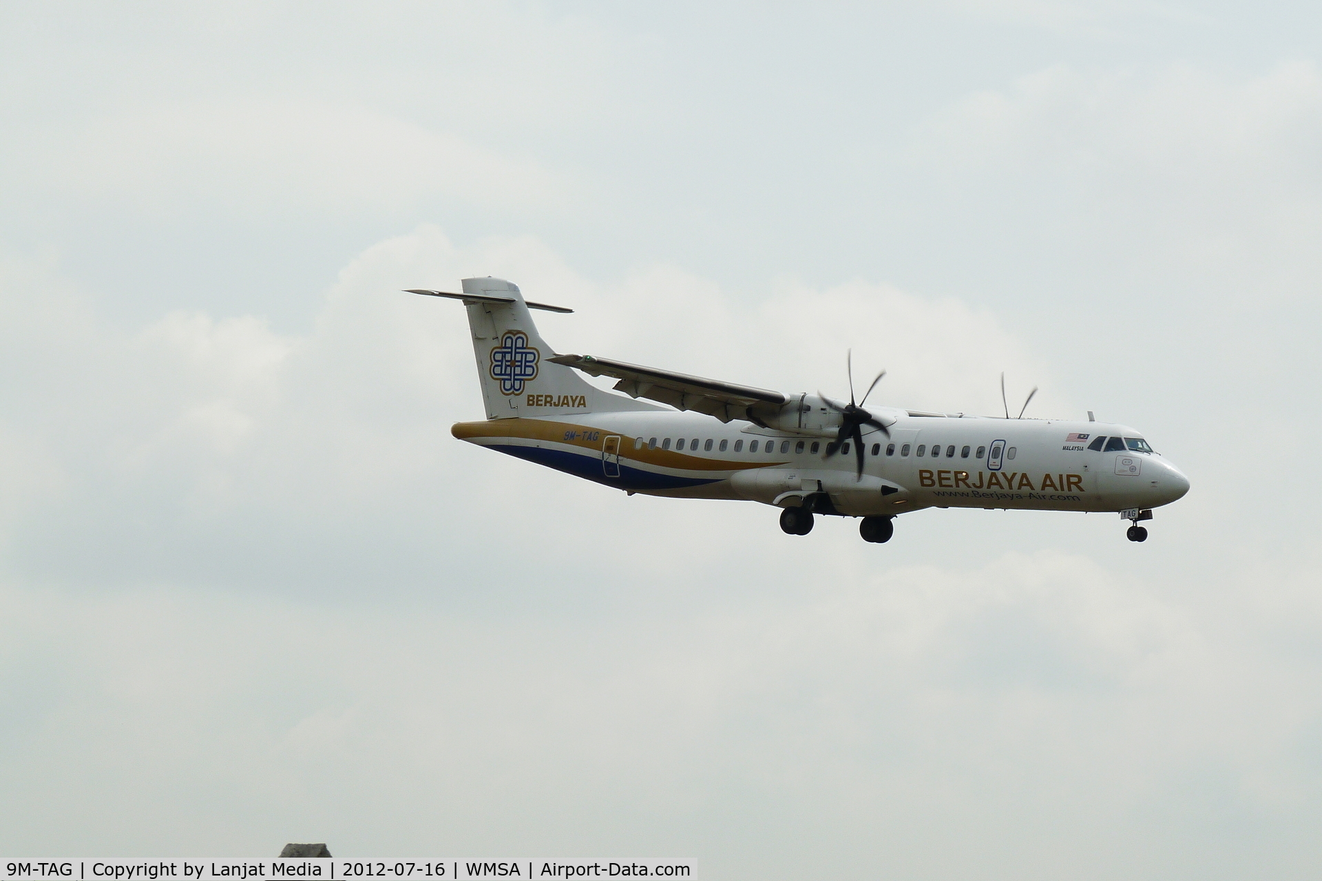 9M-TAG, 2009 ATR 72-212A C/N 858, Berjaya Air