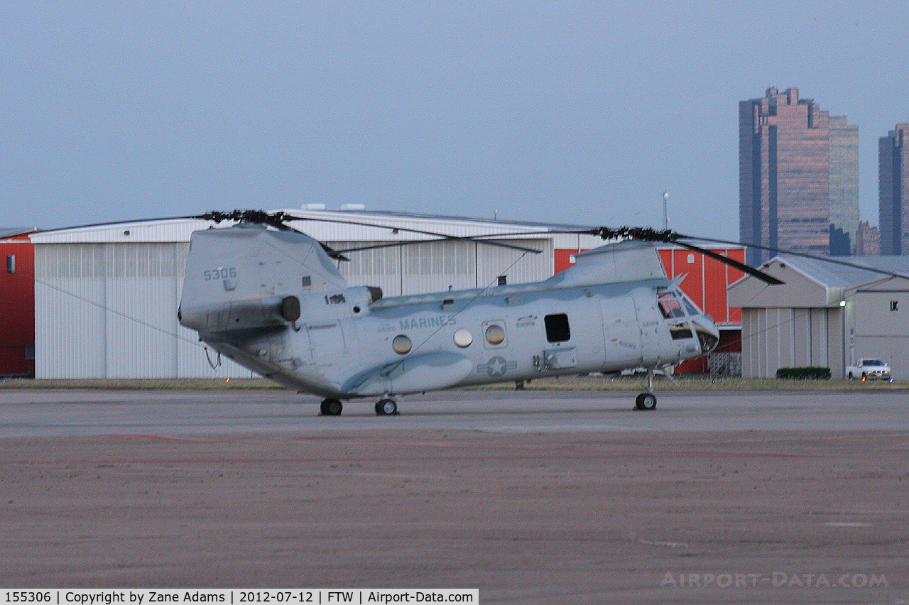 155306, Boeing Vertol CH-46F Sea Knight C/N 2476, At Meacham Field - Fort Worth, TX