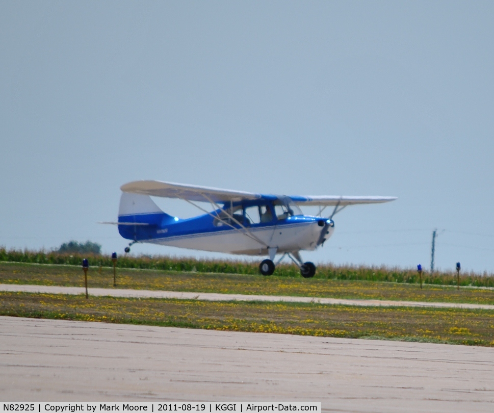 N82925, 1946 Aeronca 7AC Champion C/N 7AC-1575, Wheel landing at Grinnell, IA KGGI July, 2011