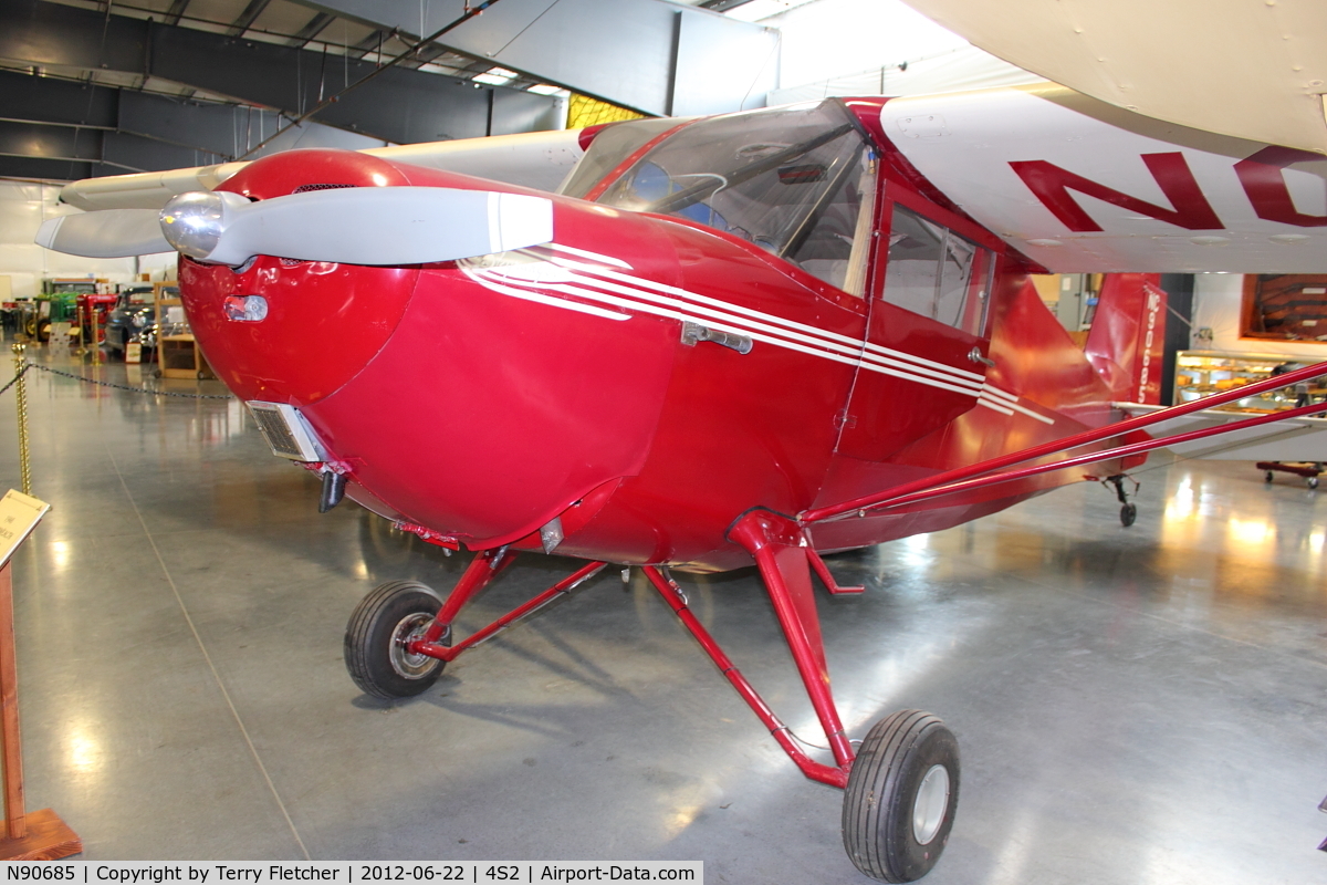 N90685, 1946 Commonwealth 185 Skyranger C/N 1780, at Western Antique Aeroplane and Automobile Museum at Hood River, Oregon