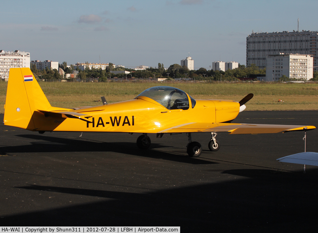 HA-WAI, 1993 Slingsby T-67M Firefly Mk2 C/N 2122, Parked at the maintenanca area...