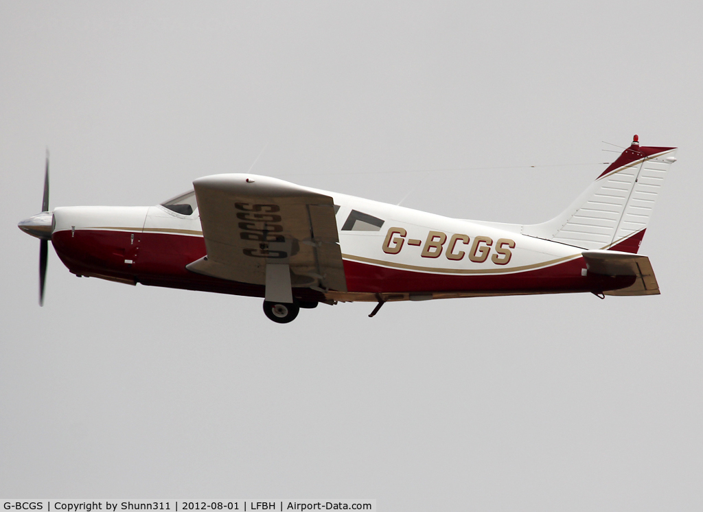 G-BCGS, 1972 Piper PA-28R-200-2 Cherokee Arrow II C/N 28R-7235133, Taking off rwy 27