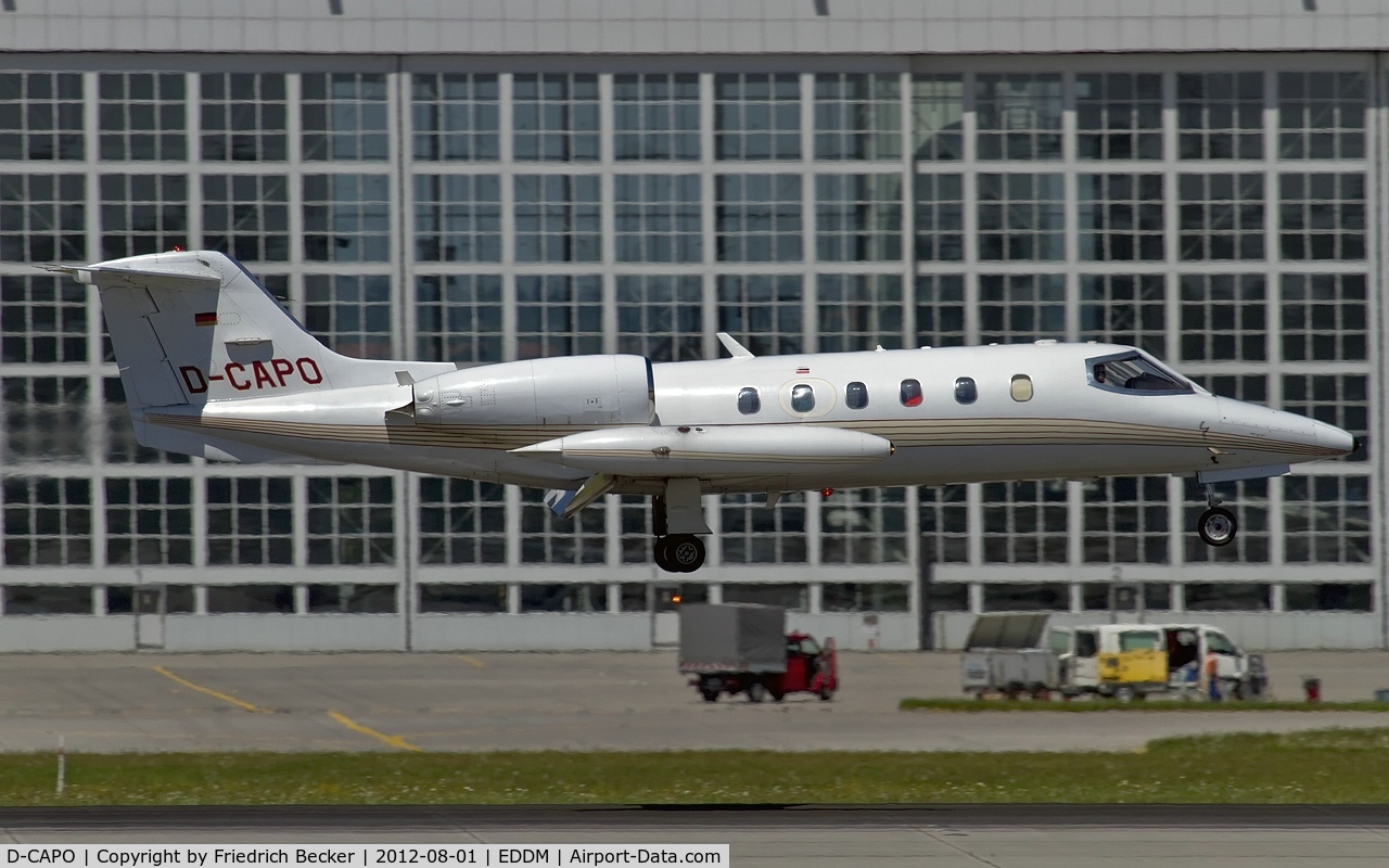 D-CAPO, 1977 Learjet 35A C/N 35A-159, moments prior touchdown