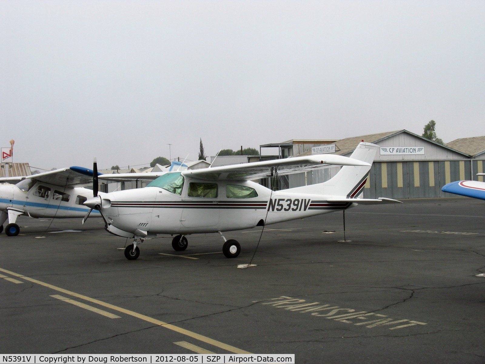 N5391V, 1975 Cessna T210L Turbo Centurion C/N 21060926, 1975 Cessna T210L TURBO CENTURION, Continental TSIO-520-R 310 Hp, in the early morning gloom