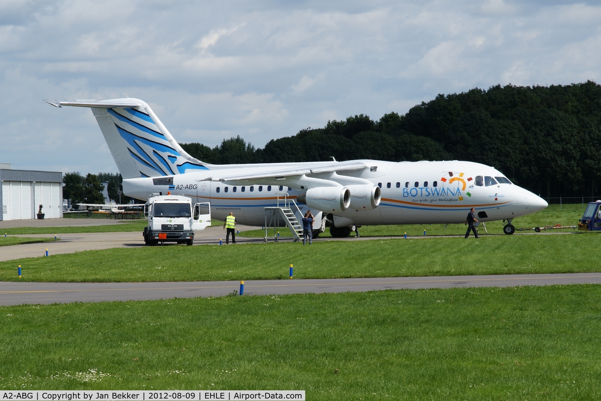 A2-ABG, 1997 British Aerospace Avro 146-RJ85 C/N E2303, Former D-AVRP. Just got its new livery of Air Botswana