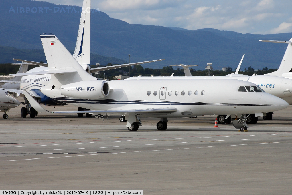 HB-JGG, 2009 Dassault Falcon 2000LX C/N 188, Ready for departure