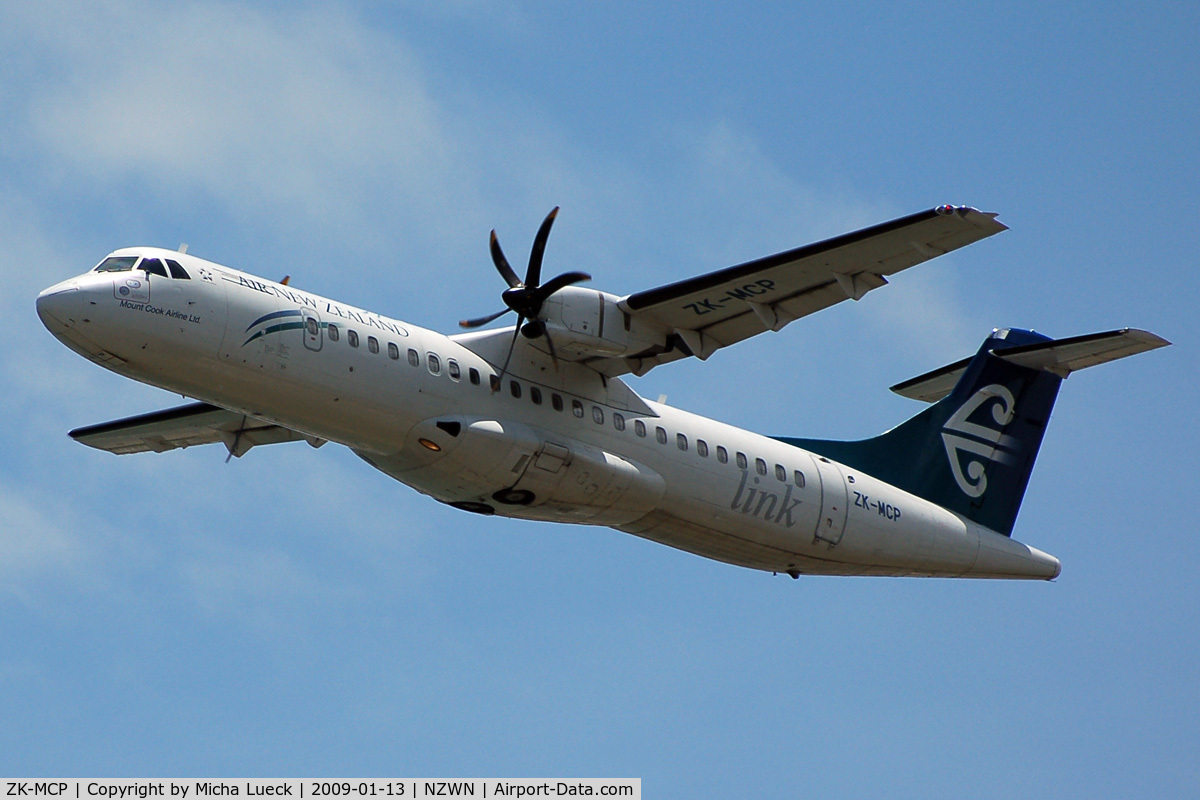 ZK-MCP, 2000 ATR 72-212A C/N 630, At Wellington