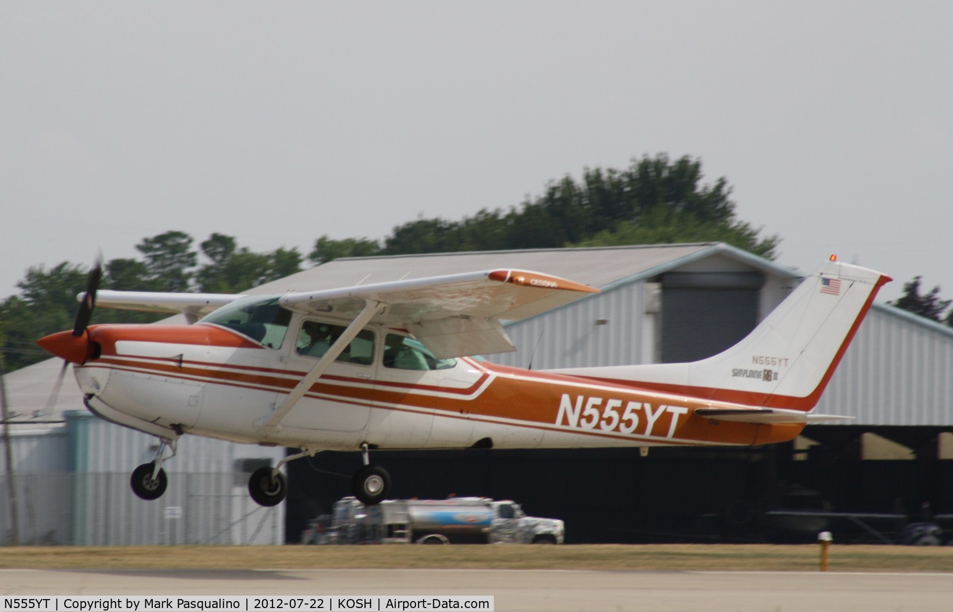 N555YT, 1978 Cessna R182 Skylane RG C/N R18200552, Cessna R182