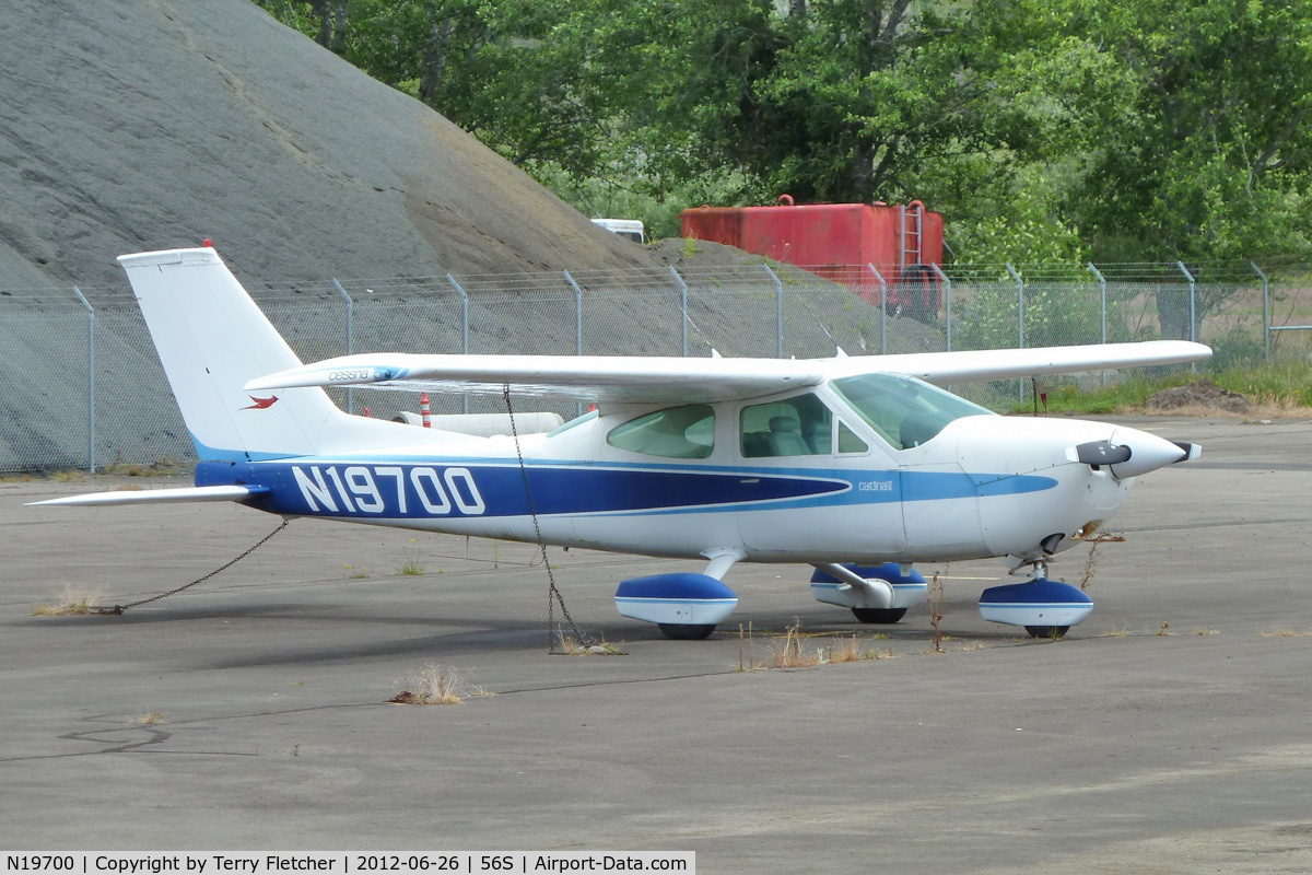 N19700, 1976 Cessna 177B Cardinal C/N 17702584, 1976 Cessna 177B, c/n: 17702584