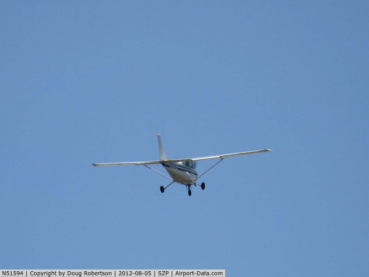 N51594, 1980 Cessna 172P C/N 17274326, 1980 Cessna 172P SKYHAWK, Lycoming O-320-H2AD 160 Hp, takeoff climb Rwy 22