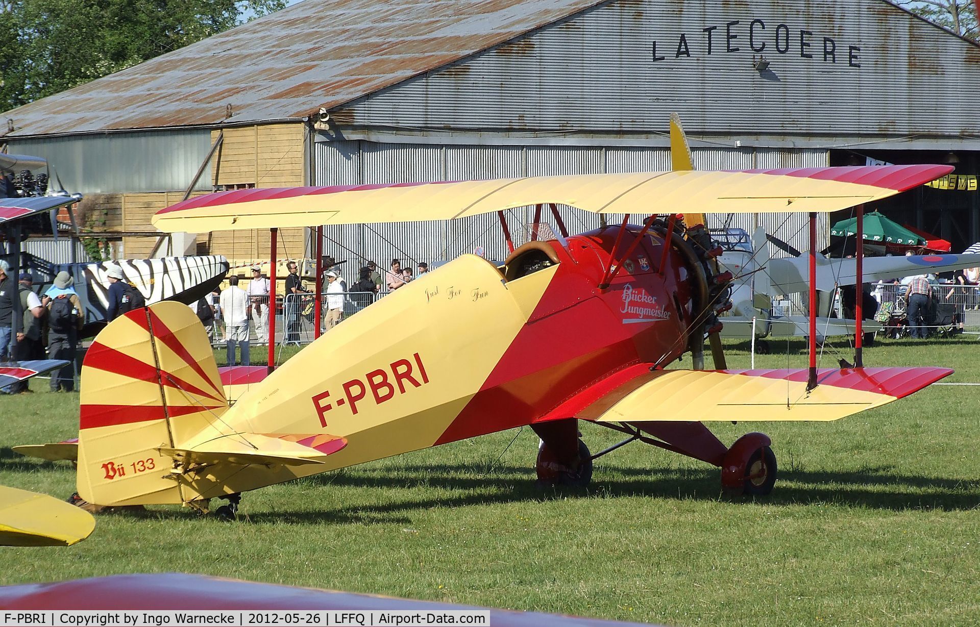 F-PBRI, 1937 Bucker Bu-133D-1 Jungmeister C/N 2008, Bücker (Hirth) Bü 133D-1 Jungmeister at the Meeting Aerien 2012, La-Ferte-Alais