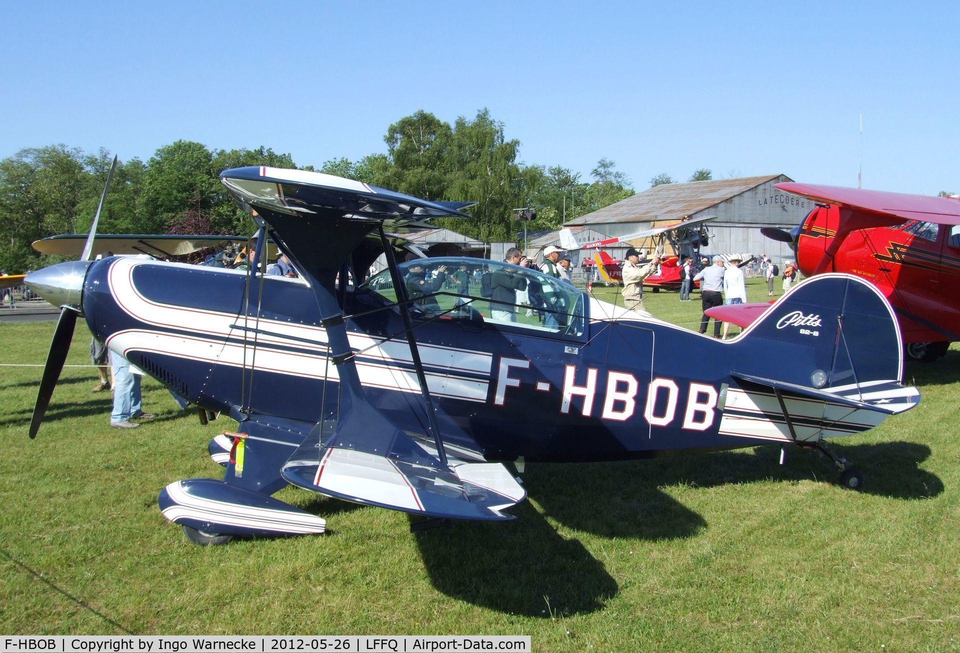 F-HBOB, 1983 Aviat Pitts S-2B Special C/N 5289, Aviat Pitts S-2B at the Meeting Aerien 2012, La-Ferte-Alais