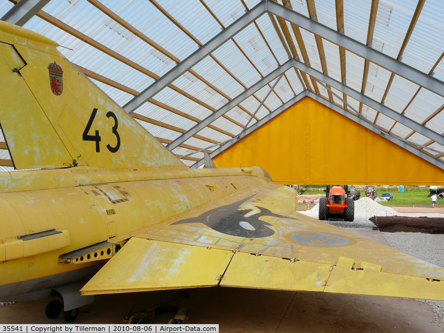35541, Saab J-35J Draken C/N 35-541, Since early 2010 this aircraft is on display with the Estonian Aviation Museum in Lange (near Tartu), Estonia.
