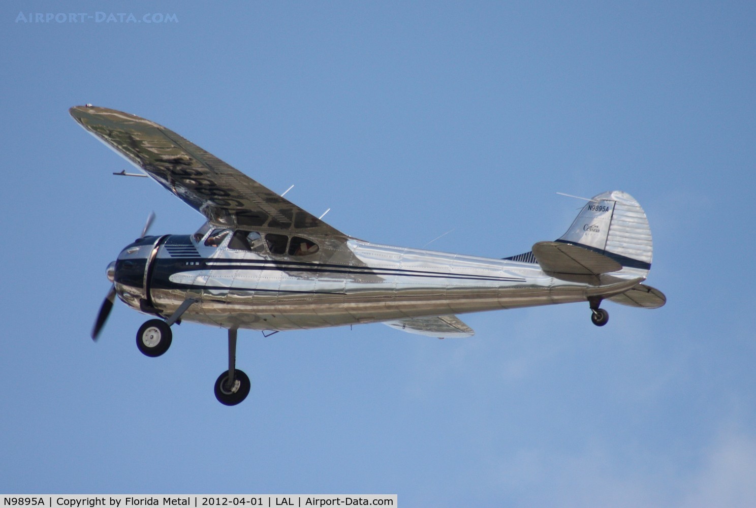 N9895A, 1950 Cessna 195A C/N 7598, Cessna 195A