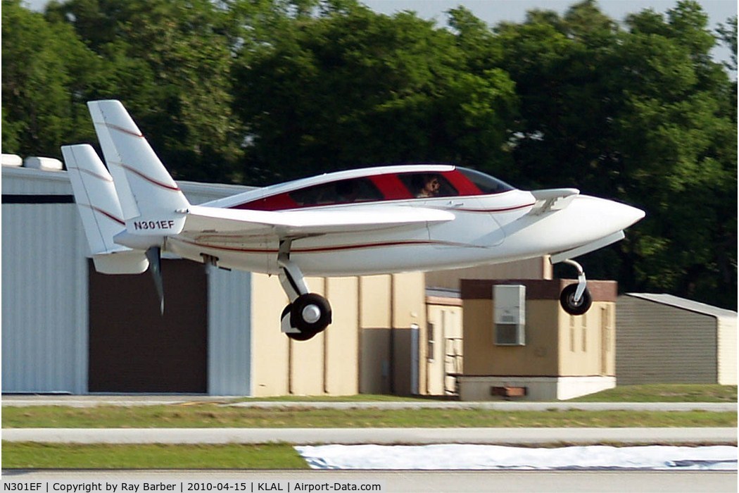 N301EF, 2002 Velocity Velocity XL RG C/N 3RX105, Velocity XLRG-5 [3RX-105] Lakeland-Linder~N 15/04/2010. About to land.