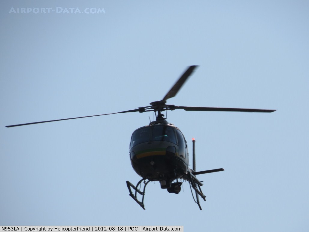 N953LA, Eurocopter AS-350B-2 Ecureuil Ecureuil C/N 4990, On final over taxiway Sierra for LA Co Ops helipads