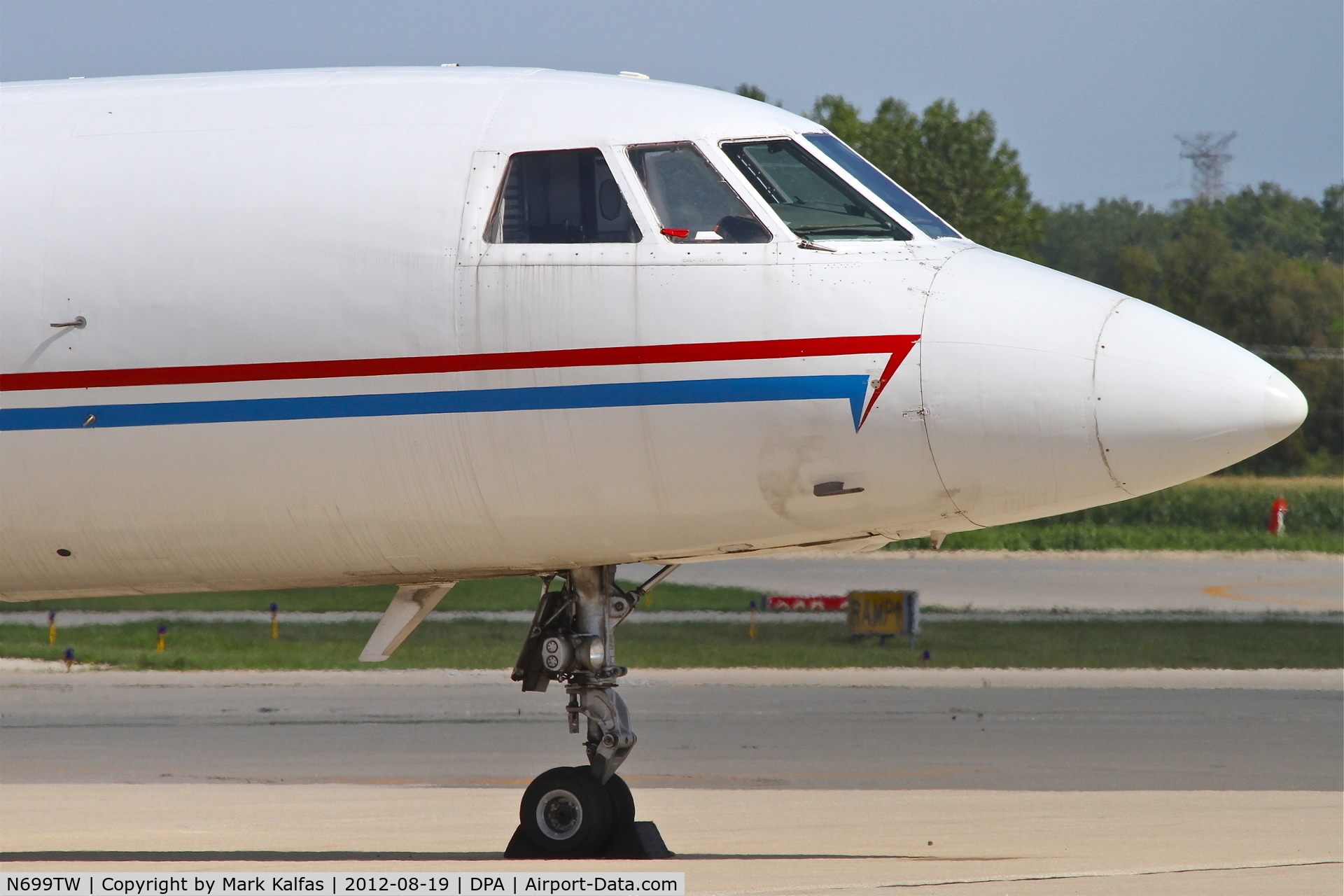 N699TW, 1966 Dassault Falcon (Mystere) 20C C/N 50, Ameristar Dassault Aviation MYSTERE FALCON 20,on the ramp KDPA.