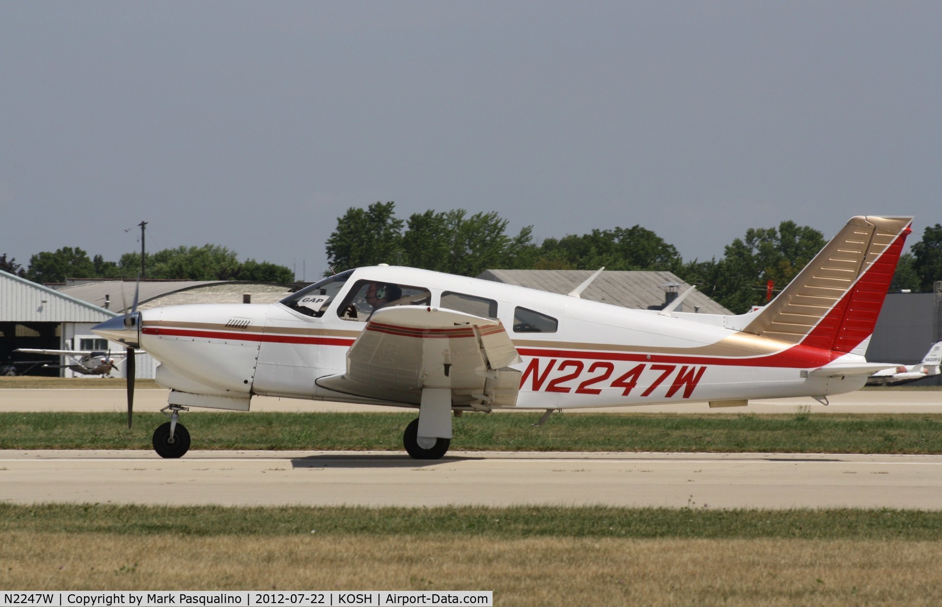 N2247W, Piper PA-28R-201T Cherokee Arrow III C/N 28R-7703159, Piper PA-28R-201T