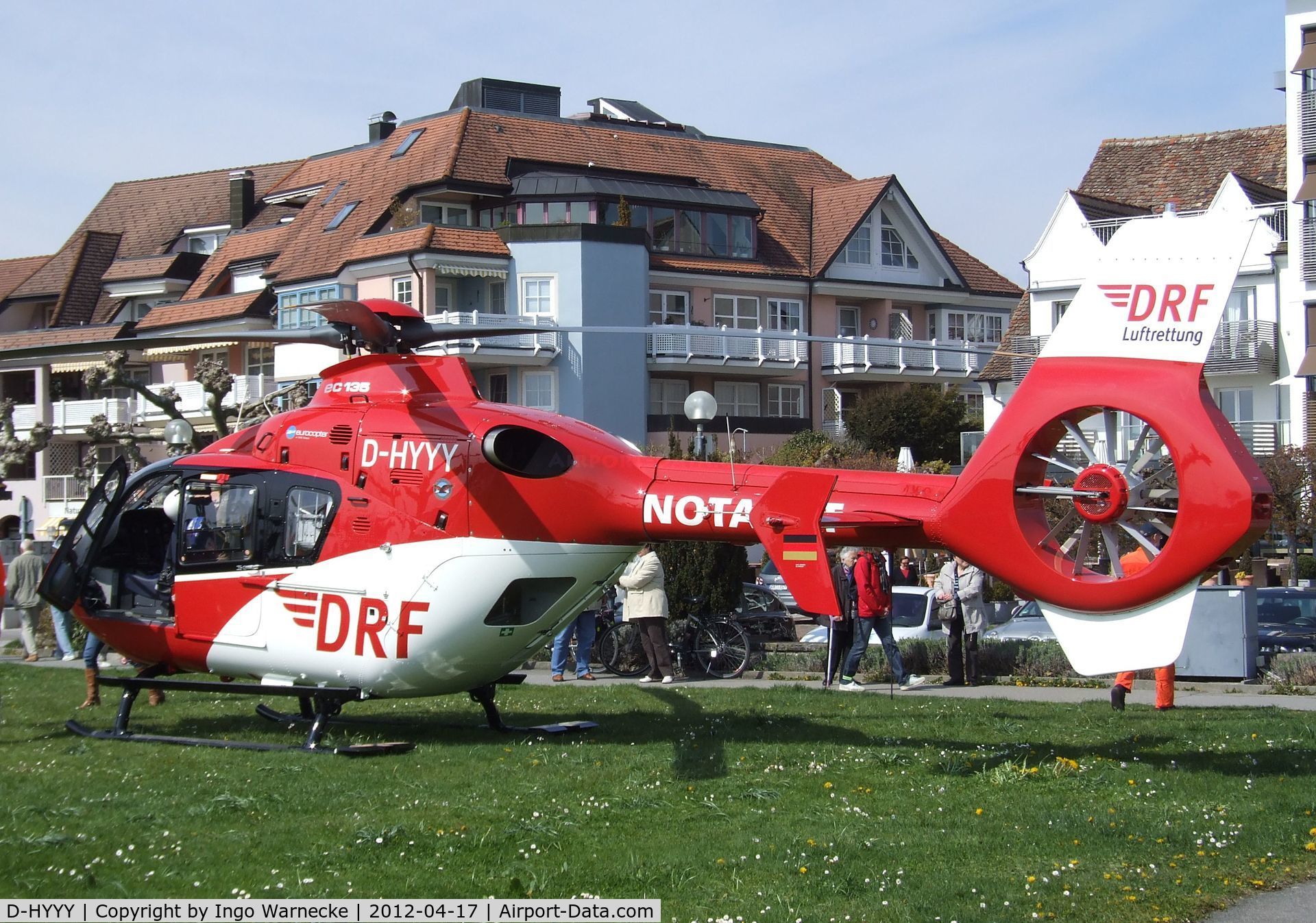 D-HYYY, Eurocopter EC-135P-1 C/N 1030, Eurocopter EC135P2+ EMS-helicopter of the DRS-Luftrettung at the lakeside park in Langenargen on the shores of Lake Constance (Bodensee) for an informational display for emergency personnel