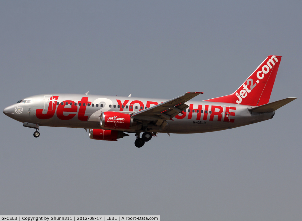 G-CELB, 1986 Boeing 737-377 C/N 23664, Landing rwy 25R with 'Yorkshire' titles