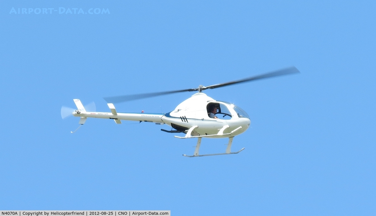 N4070A, 2004 Rotorway Exec 162F C/N 6345DS, On downwind leg north of the airport