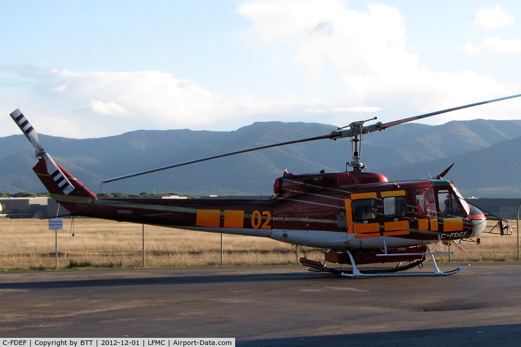 C-FDEF, 1969 Bell 205A-1 C/N 30038, Parking at home base Le Luc