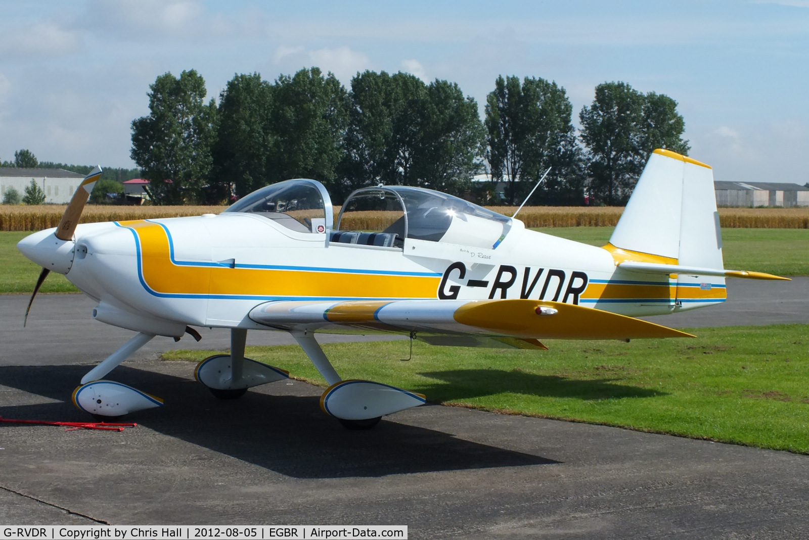 G-RVDR, 2001 Vans RV-6A C/N PFA 181A-13098, The Real Aeroplane Club's Summer Madness Fly-In, Breighton