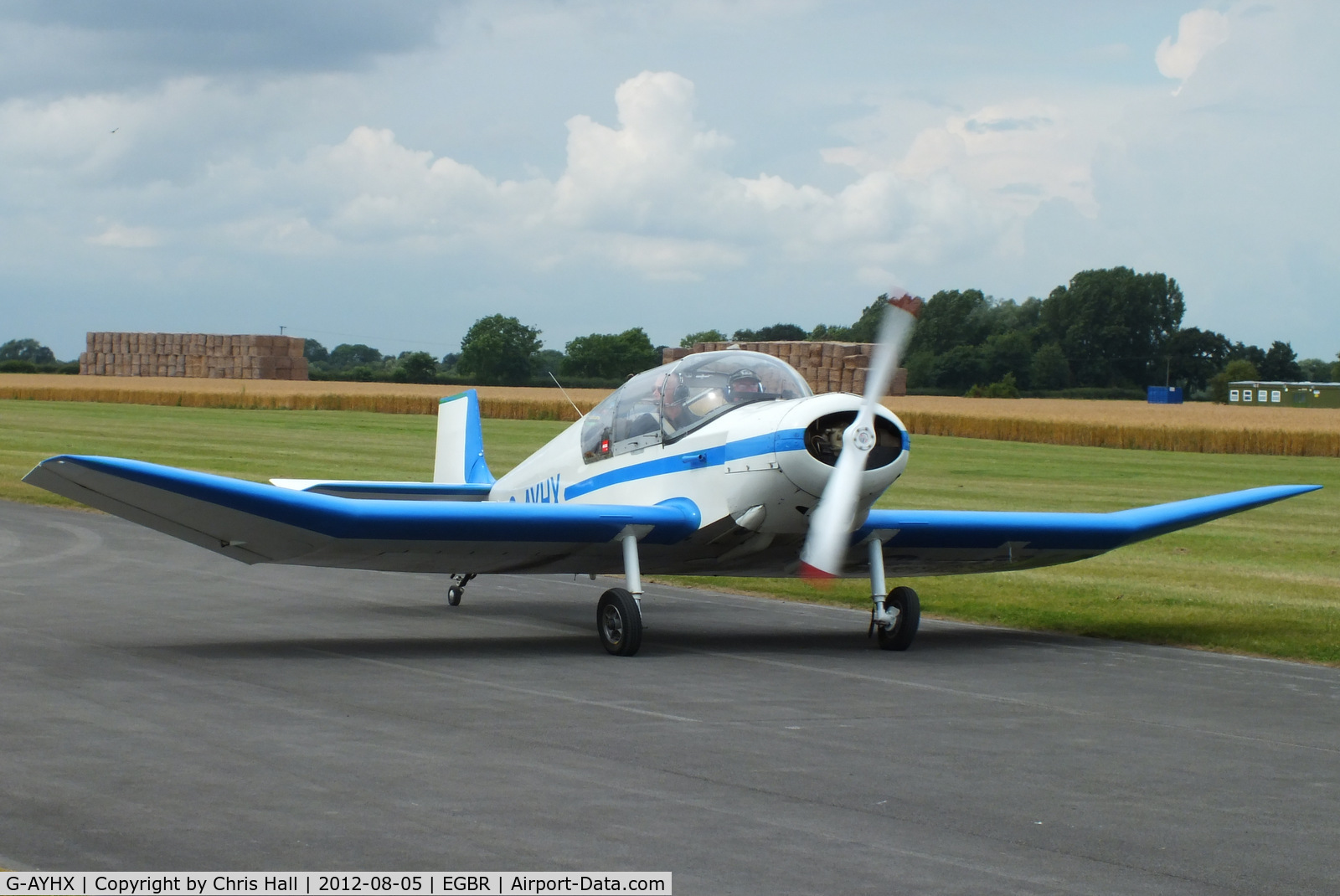 G-AYHX, 1958 SAN Jodel D-117A C/N 903, The Real Aeroplane Club's Summer Madness Fly-In, Breighton