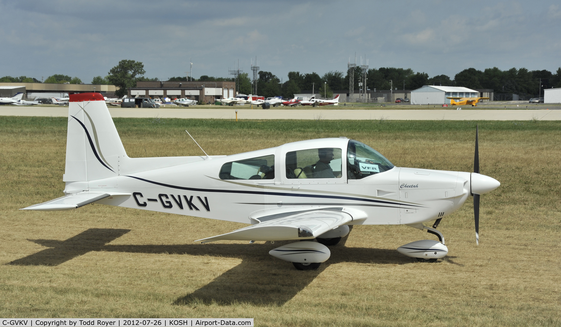 C-GVKV, 1978 American Aviation AA-5A Traveler C/N AA5A-0784, Taxiing for departure at Airventure 2012