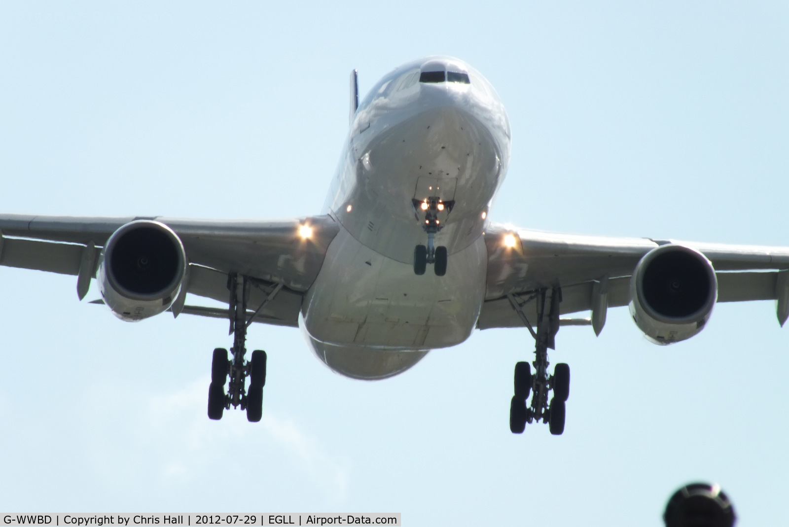 G-WWBD, 2001 Airbus A330-243 C/N 401, BMI British Midland