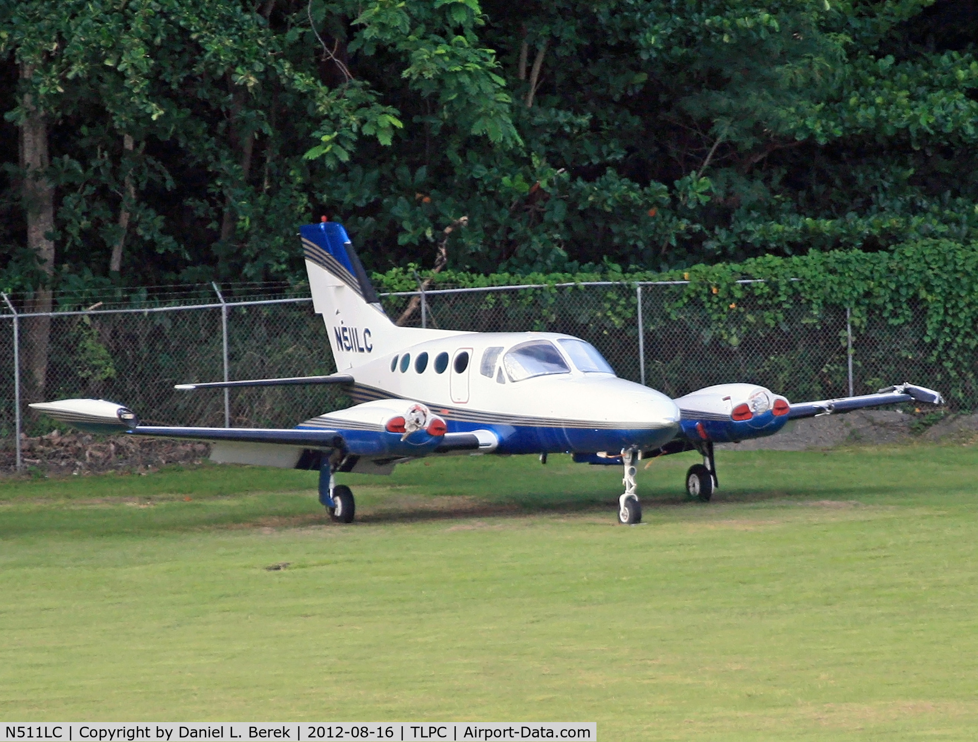 N511LC, 1973 Cessna 421B Golden Eagle C/N 421B0423, This poor Cessna Golden Eagle has never been quite the same since a landing accident on 11 April 2011, when a landing gear malfunction caused the plane to leave the runway, coming against a fence.