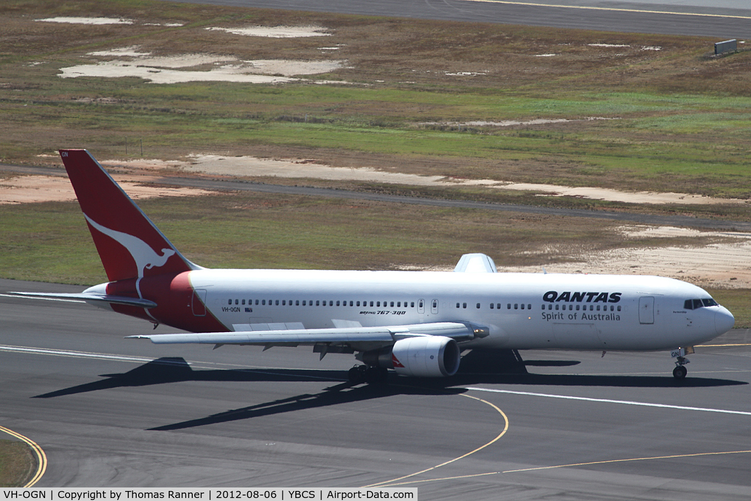 VH-OGN, 1994 Boeing 767-338 C/N 25576, Qantas Boeing 767