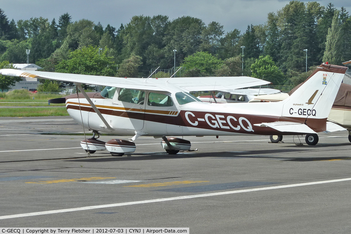 C-GECQ, 1975 Cessna 172M Skyhawk II C/N 172-64637, 1975 Cessna 172M, c/n: 172-64637