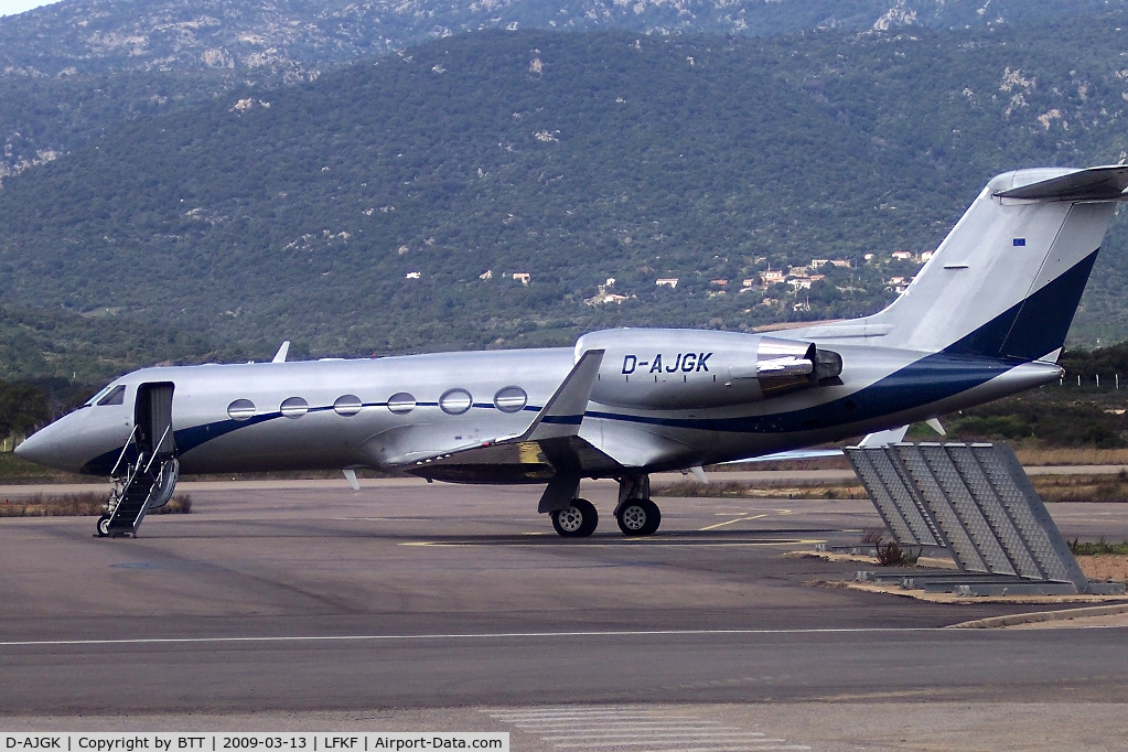 D-AJGK, Gulfstream Aerospace Gulfstream IV-SP C/N 1459, Figari, south Corsica