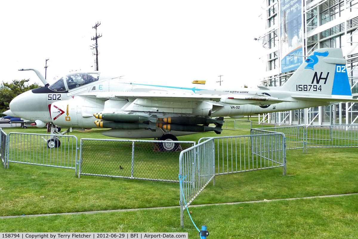 158794, Grumman A-6E Intruder C/N I-530, 158794 (NH-502), Grumman A-6E Intruder, c/n: I-530 outside Seattle Museum of Flight