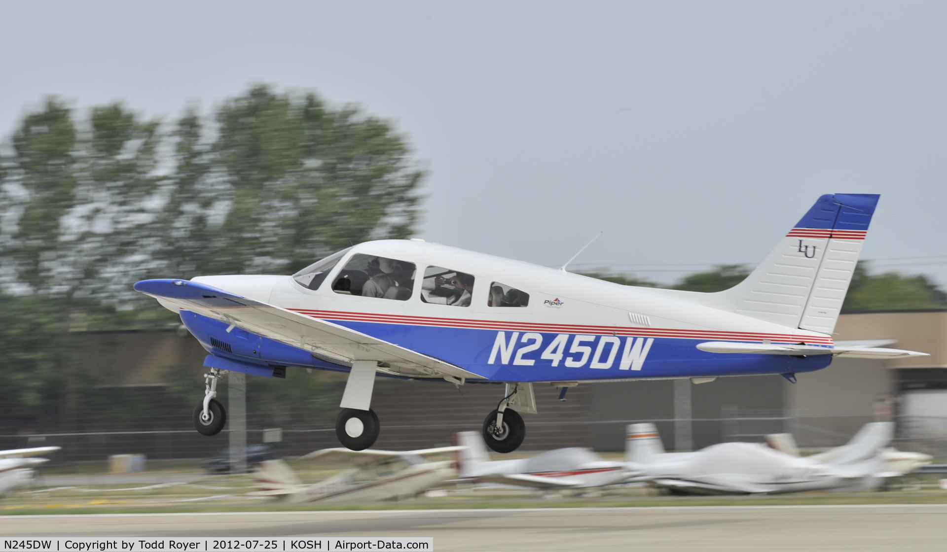 N245DW, 2003 Piper PA-28R-201 Cherokee Arrow III C/N 2844090, Departing airventure 2012