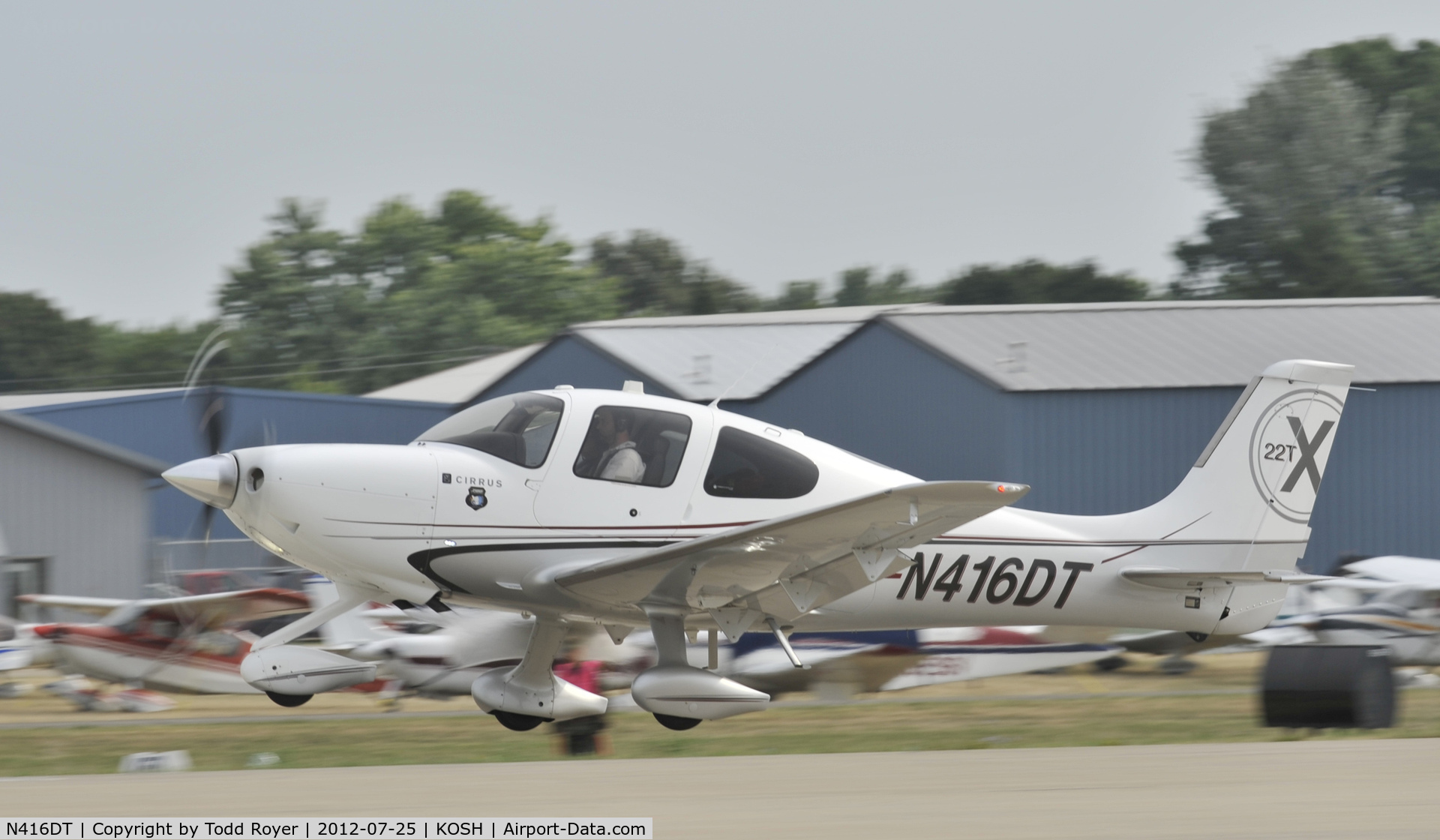 N416DT, Cirrus SR22T C/N 0018, Airventure 2012