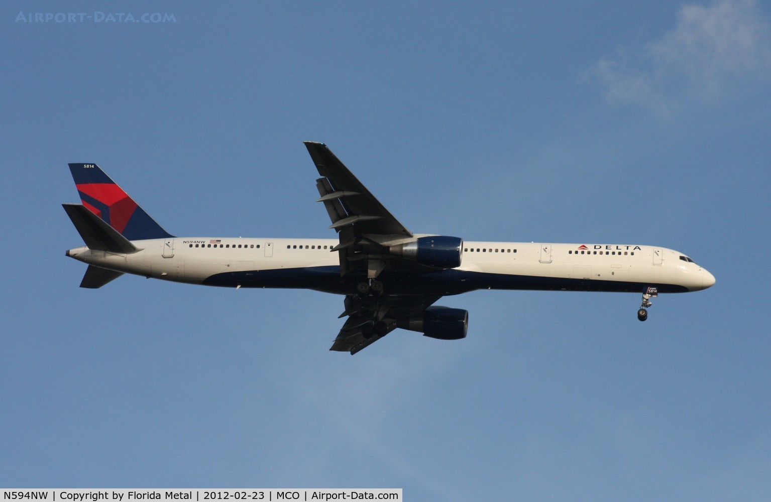 N594NW, 2003 Boeing 757-351 C/N 32994, Delta 757-300