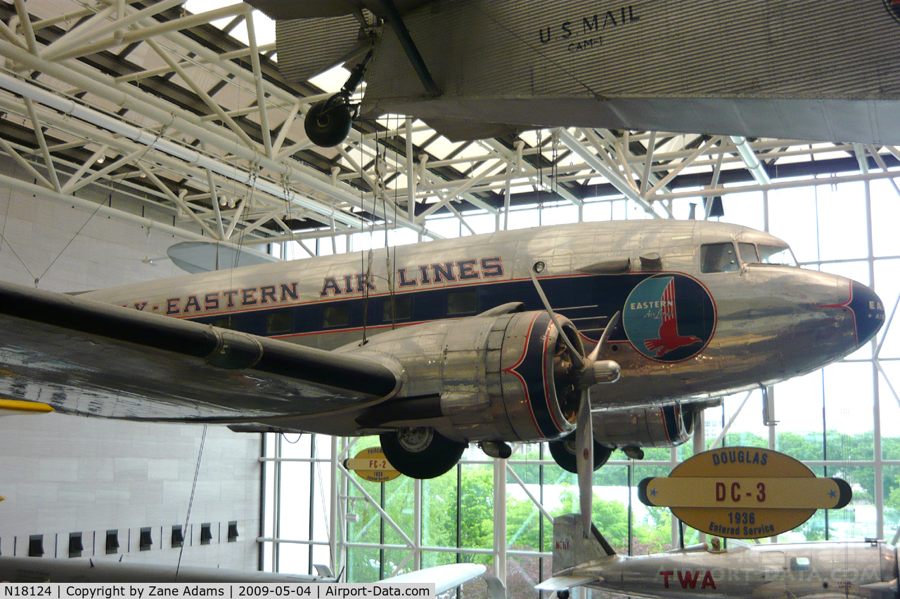 N18124, 1937 Douglas DC-3-201 C/N 2000, National Air and Space Museum - Photo by Hunter Adams