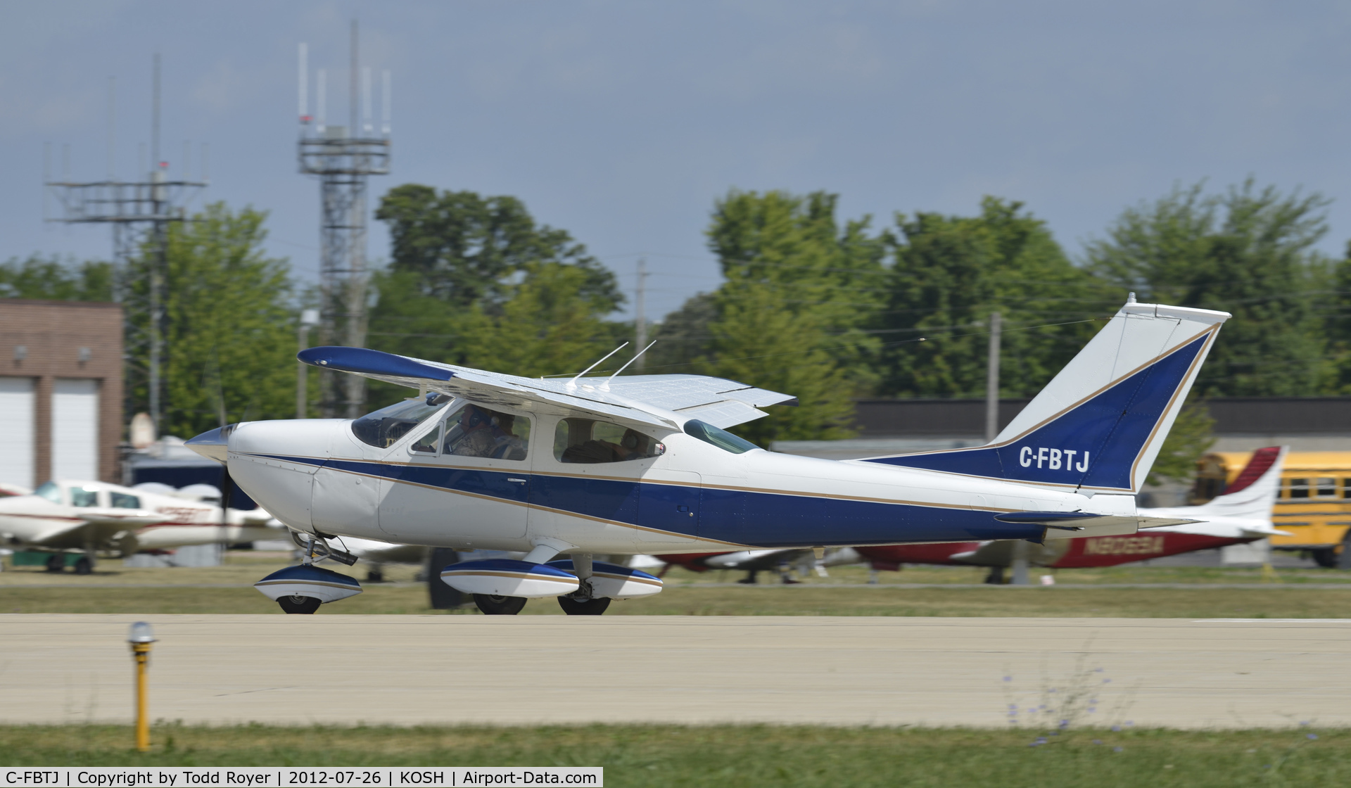 C-FBTJ, 1972 Cessna 177B Cardinal C/N 17701710, Airventure 2012