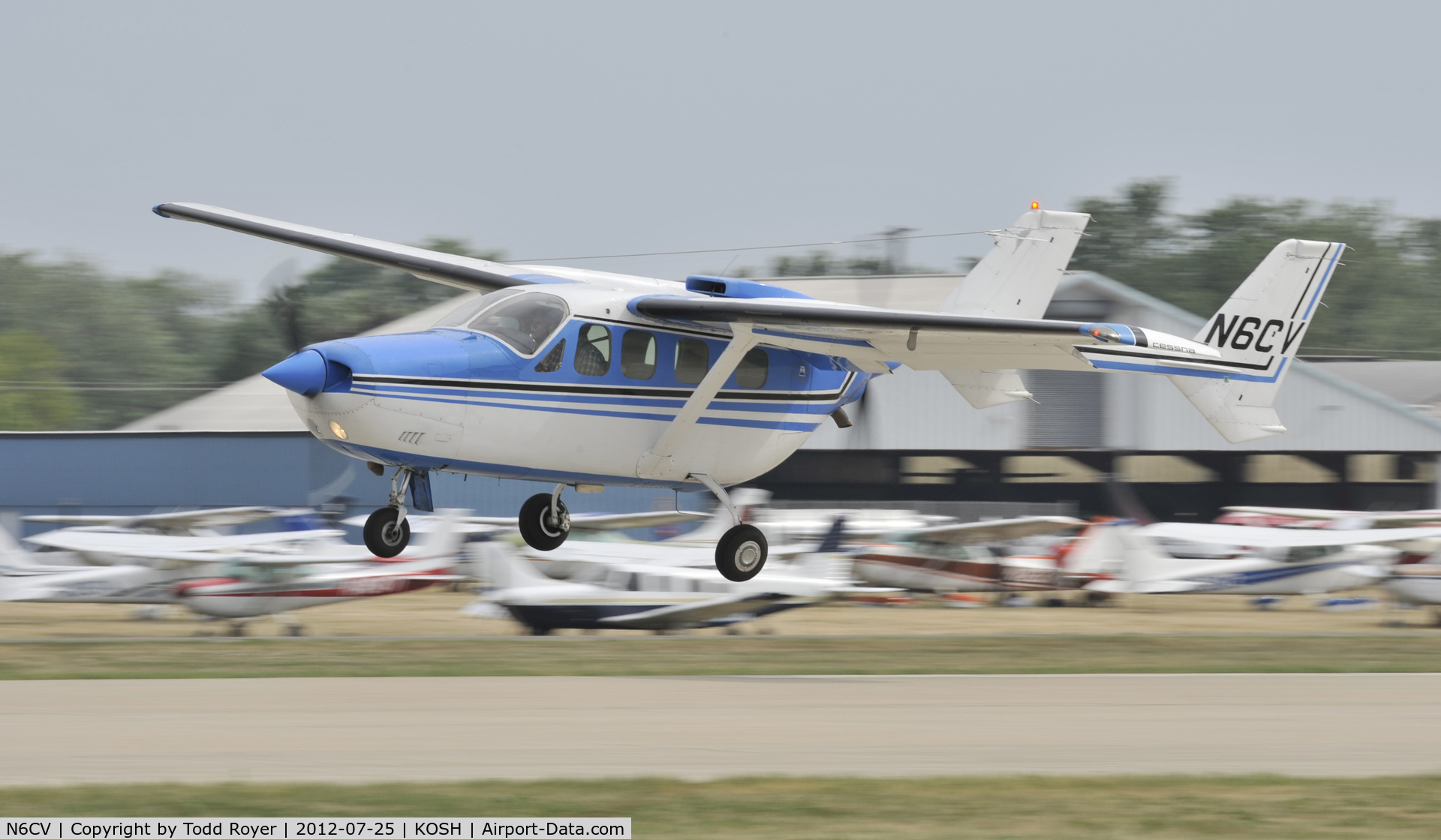 N6CV, 1973 Cessna T337G Turbo Super Skymaster C/N P3370053, Airventure 2012