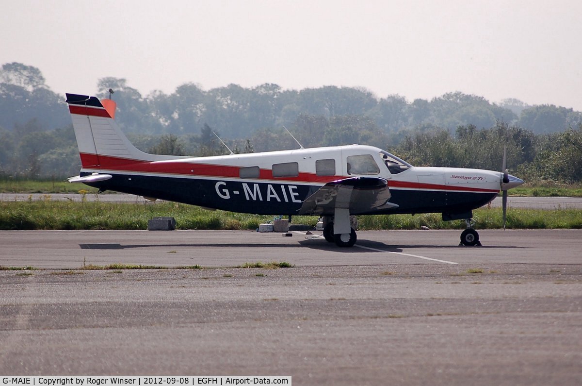 G-MAIE, 1998 Piper PA-32R-301T Turbo Saratoga C/N 3257046, Visiting Saratoga II TC.