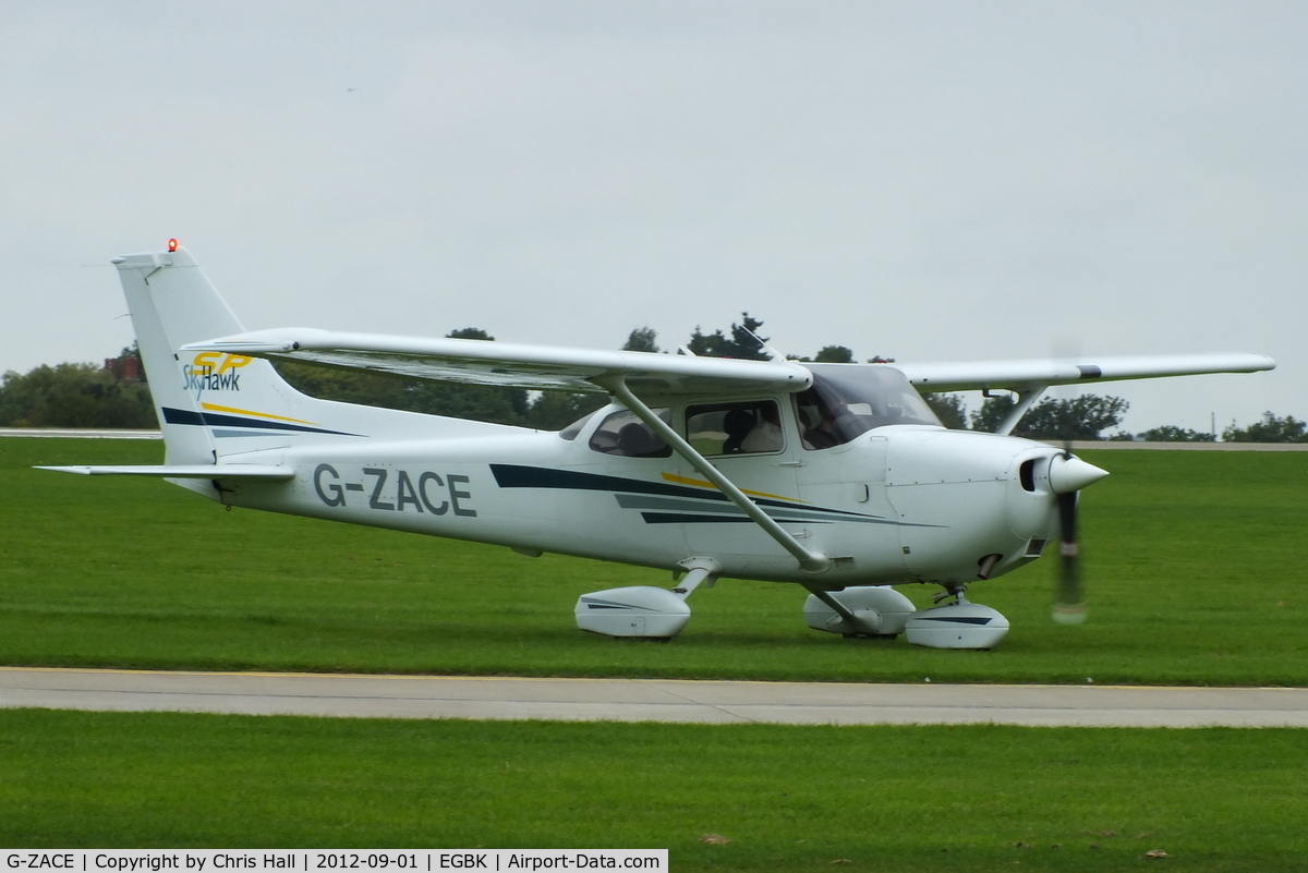 G-ZACE, 2001 Cessna 172S C/N 172S8808, at the at the LAA Rally 2012, Sywell