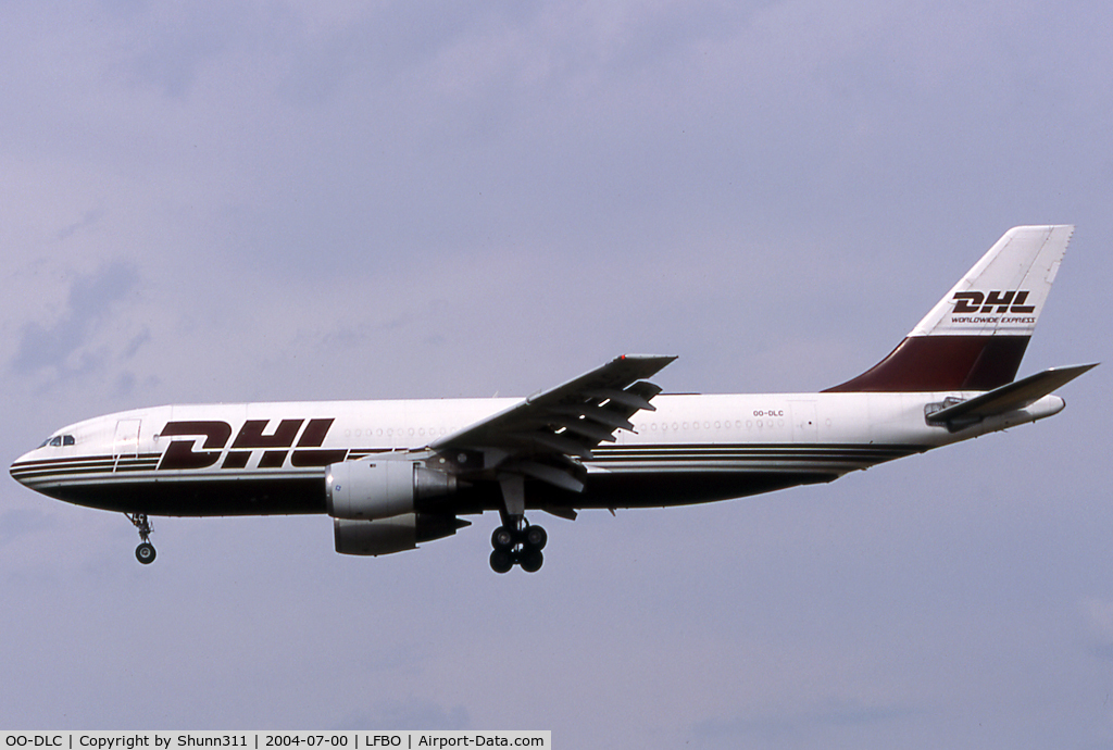 OO-DLC, 1981 Airbus A300B4-203F C/N 152, Landing rwy 32L