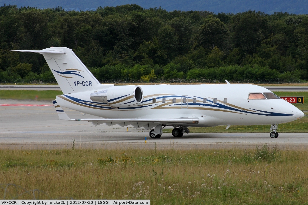 VP-CCR, Canadair Challenger 601-3A (CL-600-2B16) C/N 5079, Taxiing