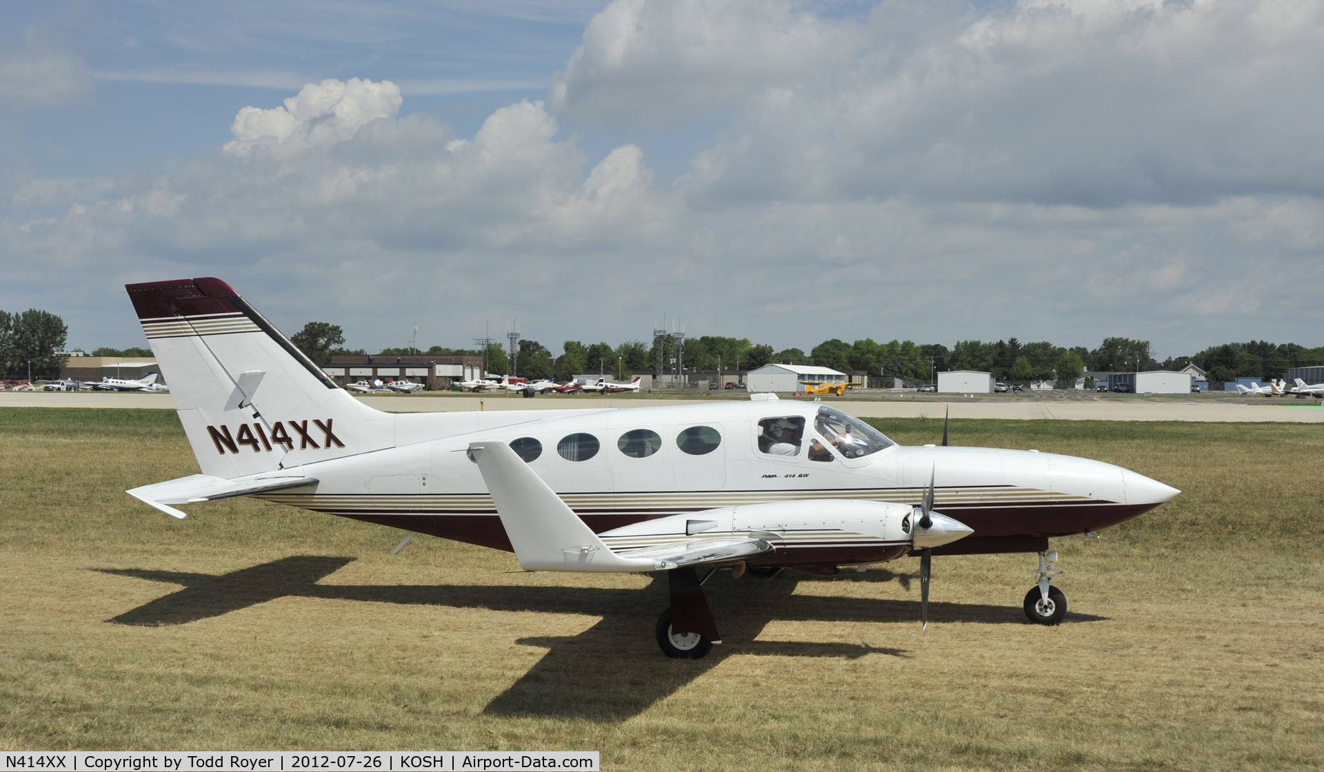 N414XX, 1978 Cessna 414A Chancellor C/N 414A0112, Airventure 2012