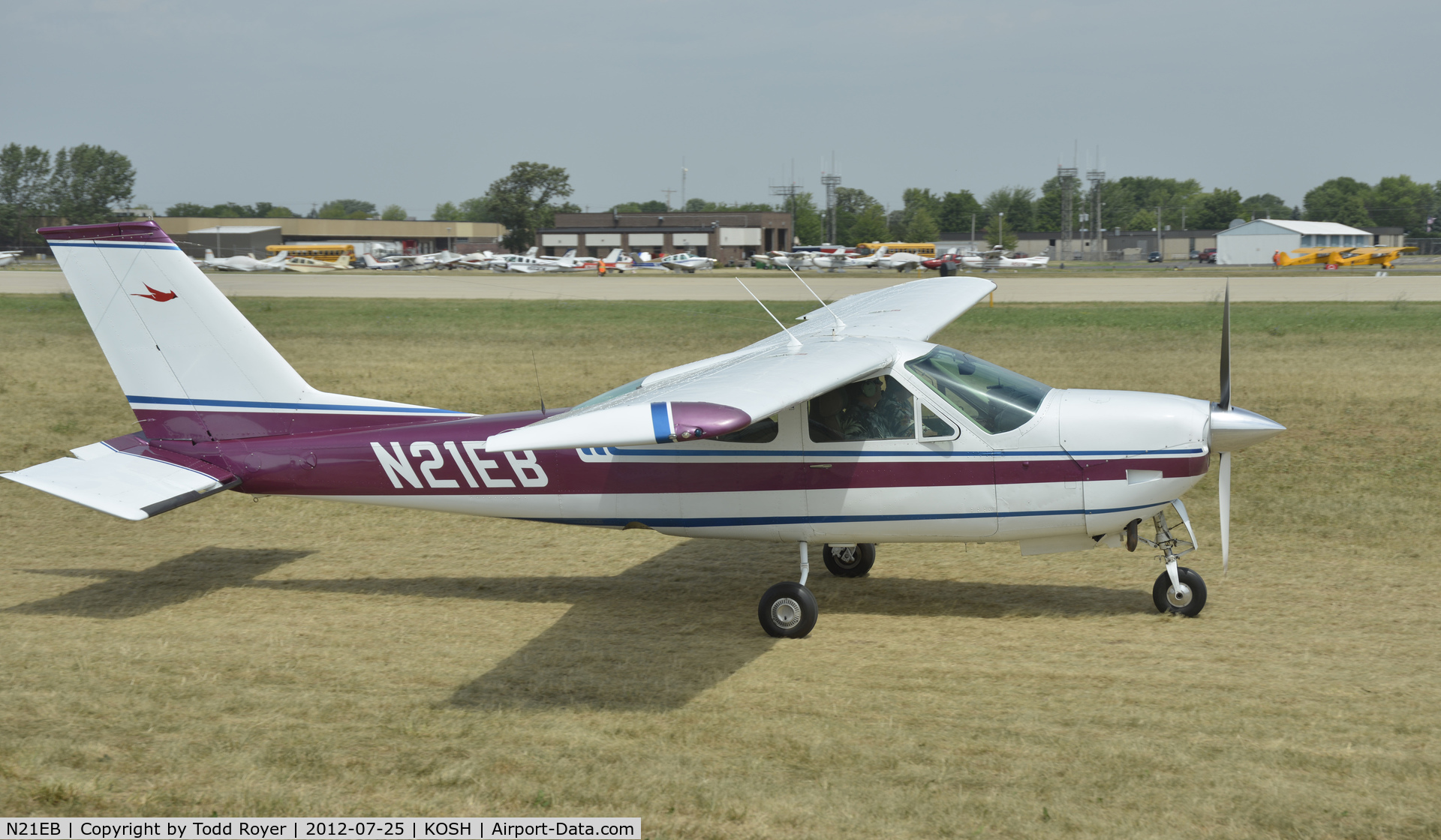 N21EB, 1974 Cessna 177RG Cardinal C/N 177RG0589, Airventure 2012