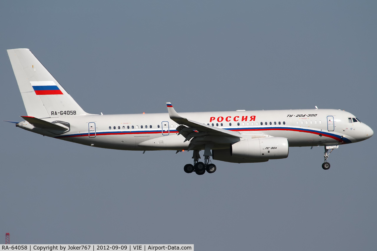 RA-64058, Tupolev Tu-204-300 C/N 145074-4164058, Rossiya