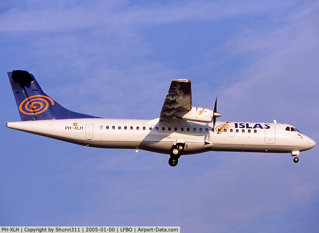 PH-XLH, 1990 ATR 72-201 C/N 195, Landing rwy 14R... Ex. KLM Exel