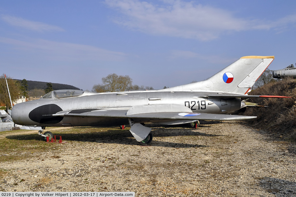 0219, Aero S-105 (MiG-19S) C/N 050219, at Savigny-les-Beaune